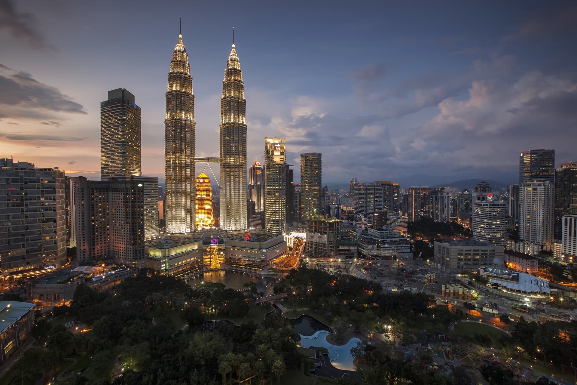 Explore the Wonders of Malaysia